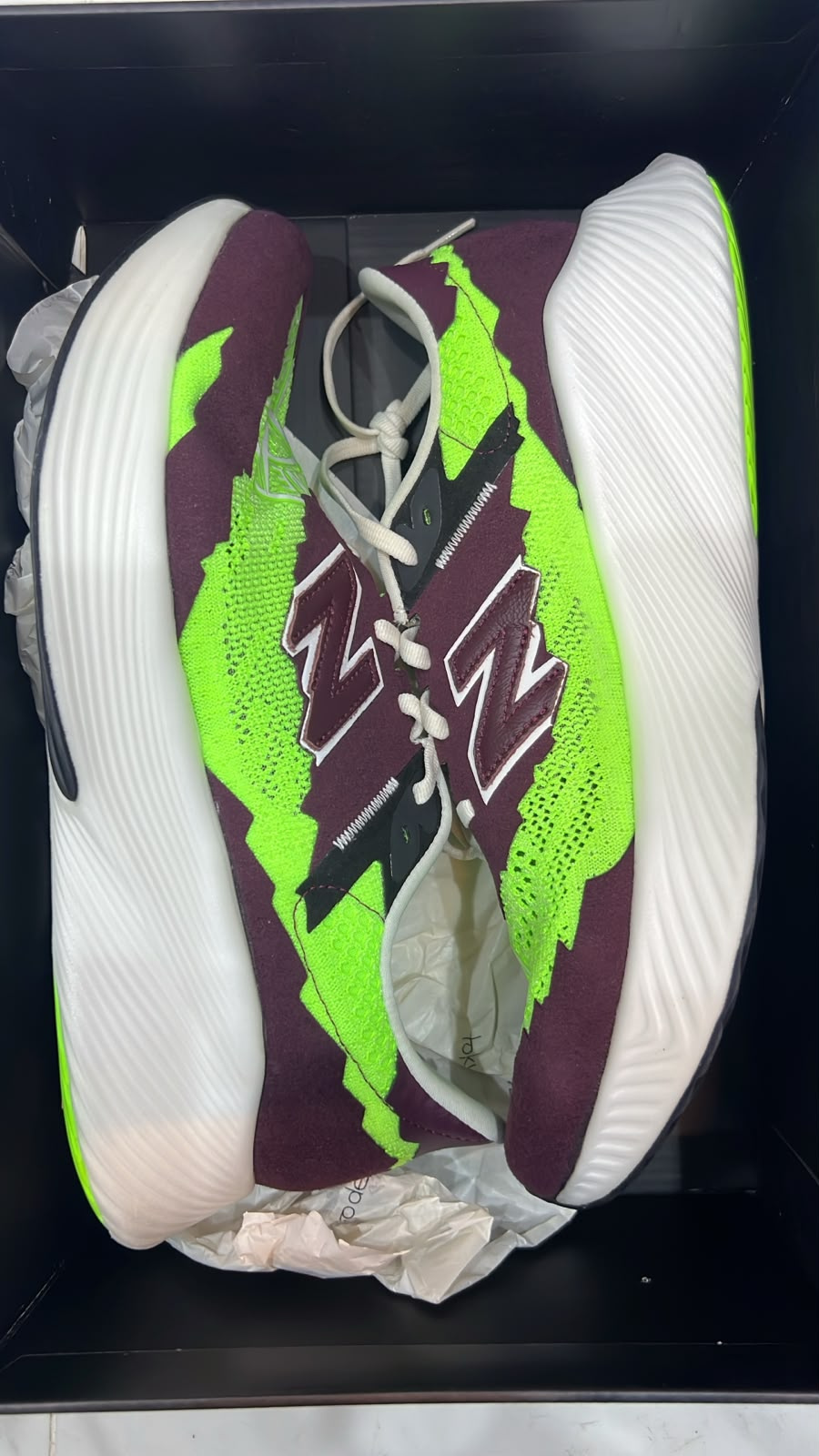 حذاء رياضي موديل WA-SHOE-0243 - مقاس أوروبي 45